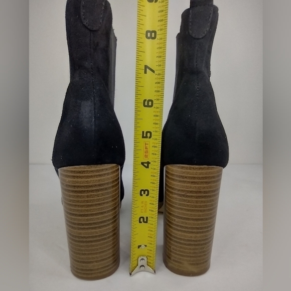 Forever 21 black booties size (8) - Picture 7 of 14